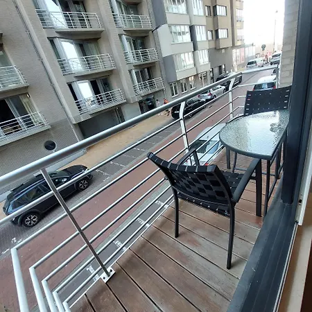 Maison De La Apartman *